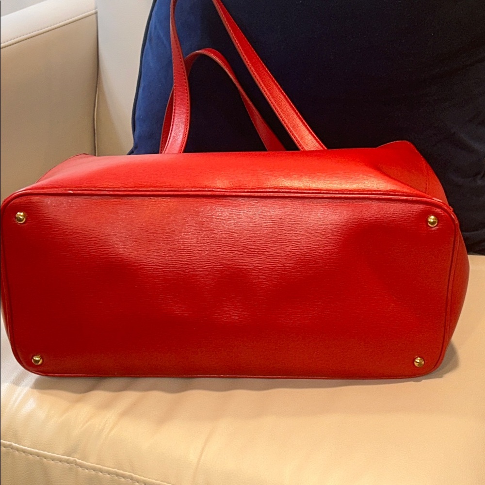 Lauren Ralph Lauren Red Newbury Classic Leather Tote - Picture 7 of 14